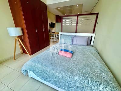 Studio for Rent in Jumeirah Lake Towers (JLT), Dubai - Full Lake View | Near Metro | Prime JLT Location