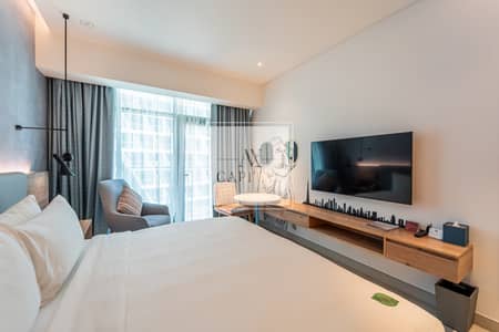 Hotel Apartment for Sale in Palm Jumeirah, Dubai - At Original Price | Beach Access | High ROI