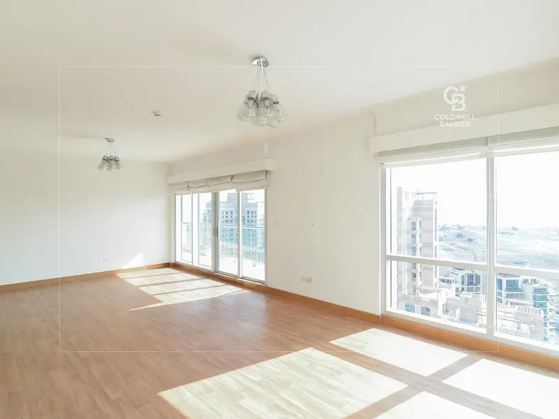 Golf Course View | Vacant soon | Chiller free