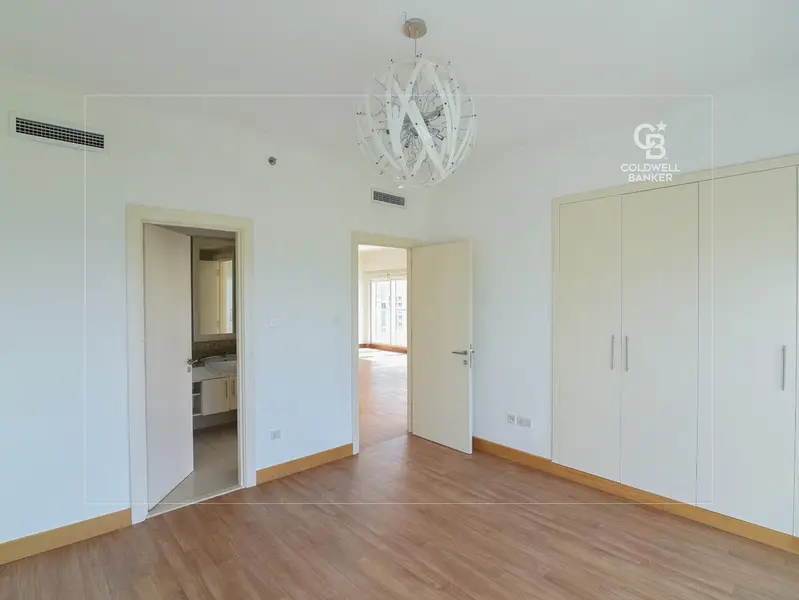 Golf Course View | Vacant soon | Chiller free