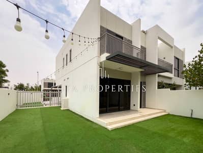 3 Bedroom Townhouse for Sale in DAMAC Hills 2 (Akoya by DAMAC), Dubai - Vacant On Transfer | 3bed+Maids | Vastu Compliant