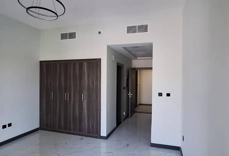 STUDIO| FOR SALE | UNFURNISHED