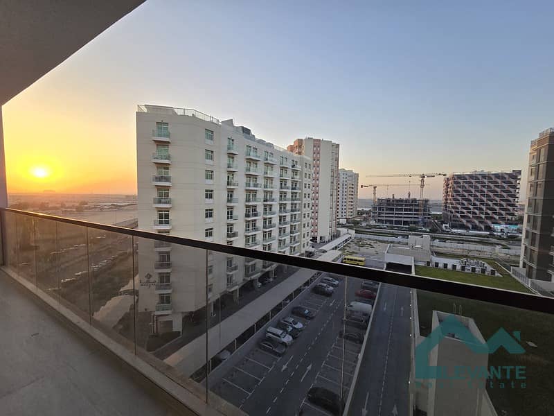 BRAND NEW 2BHK  |CLOSED KITCHEN |FULL AMENITIES