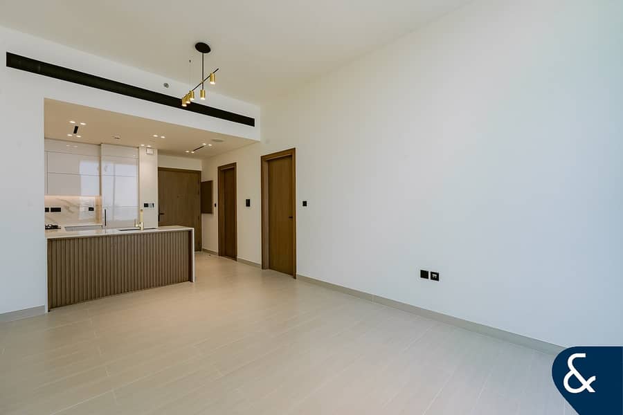 BRAND NEW | UNFURNISHED | PARK VIEW BRAND NEW | UNFURNISHED | PARK VIEW