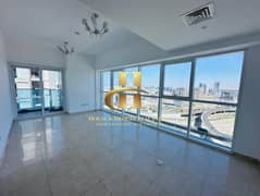 Upper Unit | Built-in Kitchen | Spacious