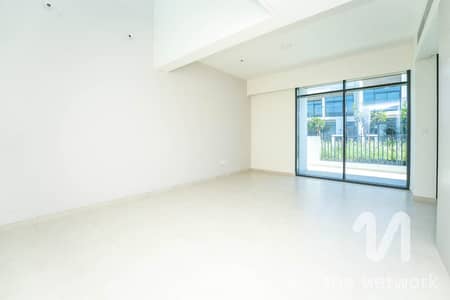3 Bedroom Townhouse for Sale in Arabian Ranches 3, Dubai - Skylight layout | Private home | Large layout
