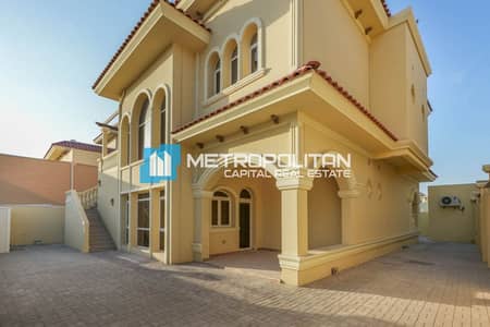 3 Bedroom Villa for Sale in Baniyas, Abu Dhabi - For UAE Nationals|3BR+Maids and Study|Single Row