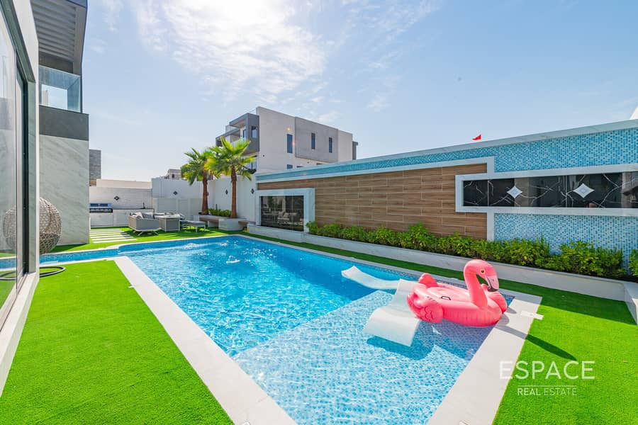 位于阿尔弗雷德街区,阿尔弗雷德西区 5 卧室的别墅 10450000 AED - 10582200 位于阿尔弗雷德街区,阿尔弗雷德西区 5 卧室的别墅 10450000 AED - 10582200