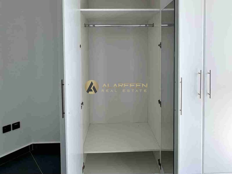 11 1000172203. jpg