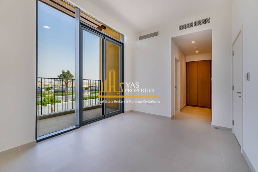 8 GREEN VIEWS 3 4BRM VILLA-18. JPG