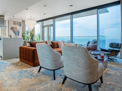 蓝水湾岛， 迪拜 4 卧室单位待售 - Living room(2). jpg