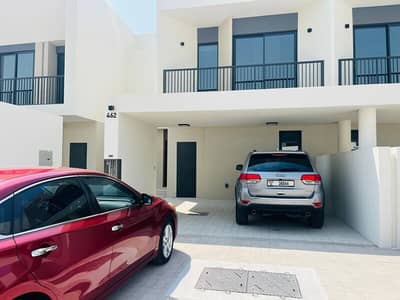 تاون هاوس 3 غرف نوم للايجار في تاون سكوير، دبي - WhatsApp Image 2025-06-24 at 11.59. 49 AM (1). jpeg