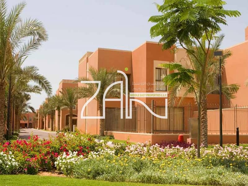 Modern 4BR+Maid Villa-No Agency Fees|Beach Access