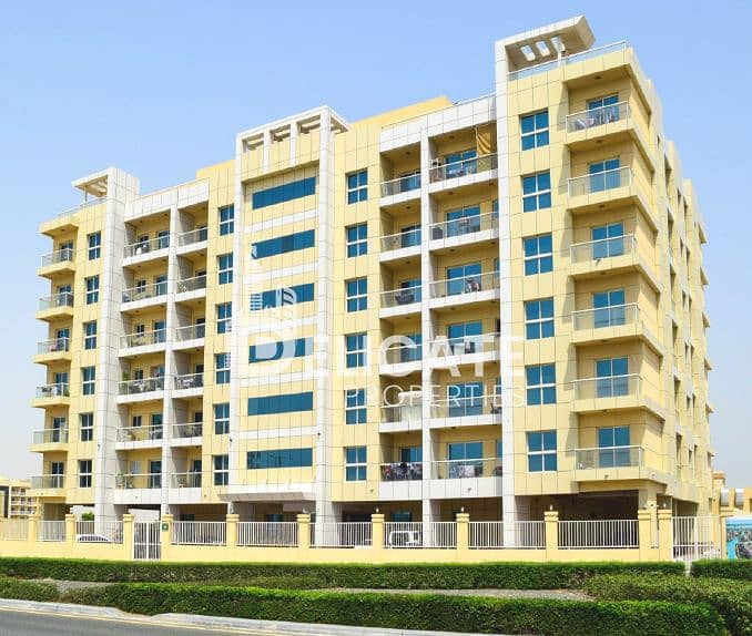 19 AG 03 Building. jpg