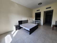 STUDIO IN ST 3 | 8 WARDROBES | 510K ONLY