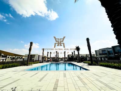 4 Bedroom Villa for Rent in Dubailand, Dubai - 1. jpg