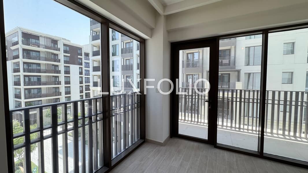 Vacant | Corner Unit | Motivated Seller