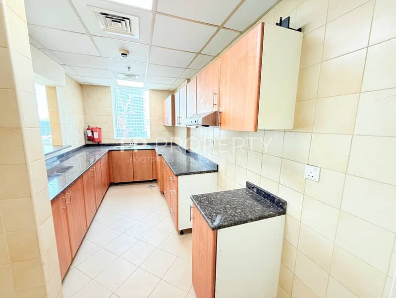 8 813 Hub Canal 1bhk 6. jpg