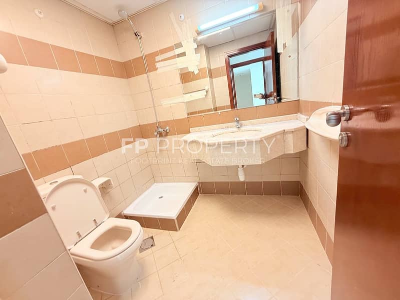 10 813 Hub Canal 1bhk 11. jpg