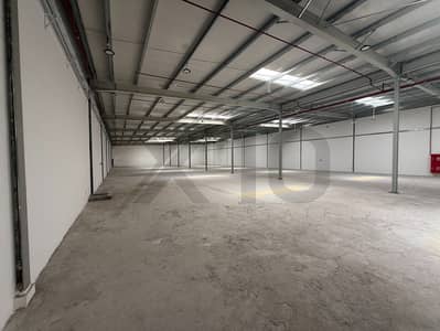 Warehouse for Rent in Umm Ramool, Dubai - Brand New Warehouse | Fitted | Near Airport
