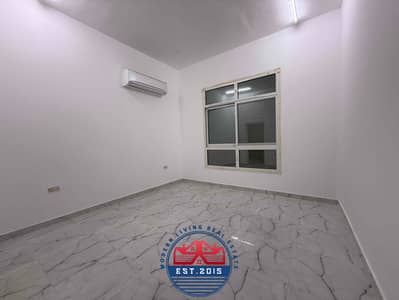 4 Bedroom Apartment for Rent in Al Falah City, Abu Dhabi - IMG_6029. jpg