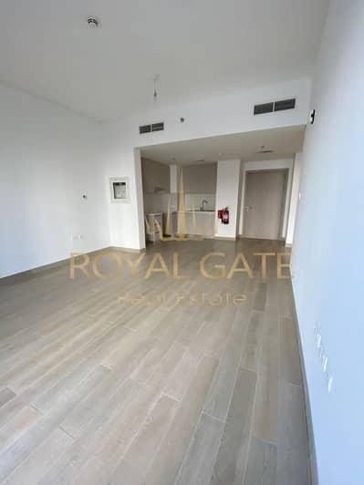 3 Bedroom Flat for Sale in Yas Island, Abu Dhabi - IMG-20250425-WA0121. jpg