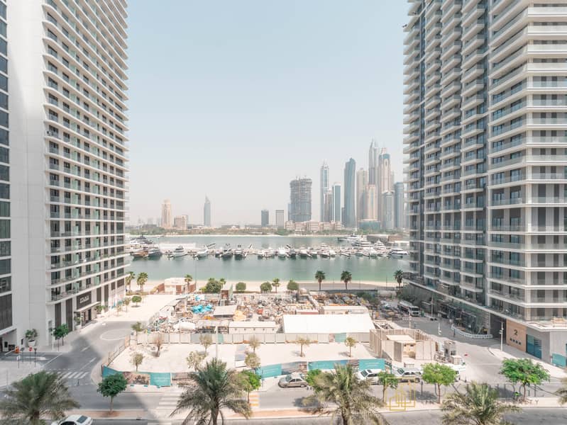 Luxurious | Fully Furnished | Sea View Luxurious | Fully Furnished | Sea View