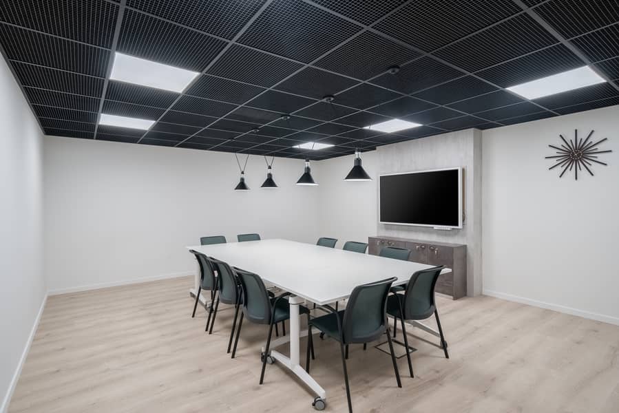 7 Regus HASSELT, Kapertoren 5554 Hasselt Belgium Large Meeting Room Without People. jpg