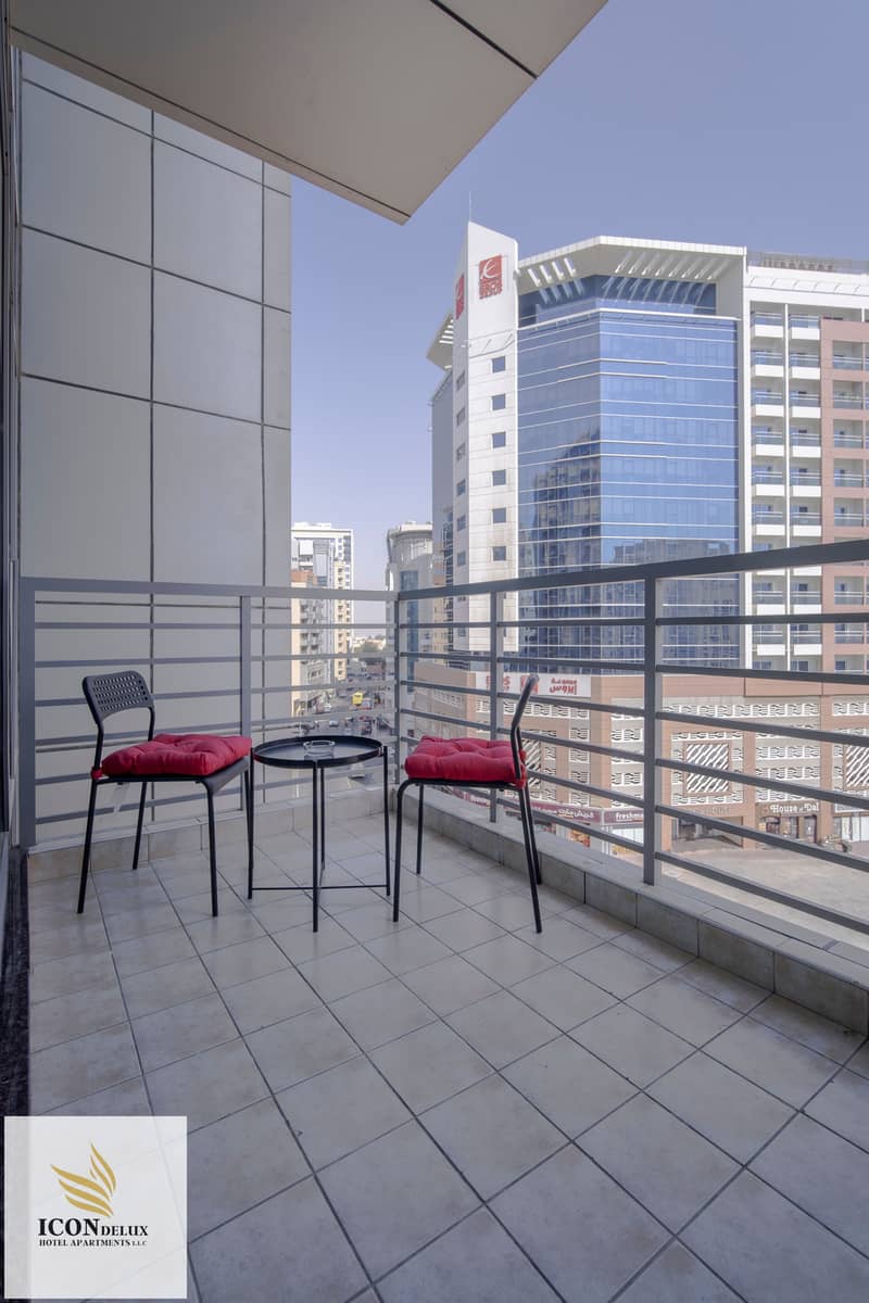 10 DLX SUITE 1BR BALCONY. jpg