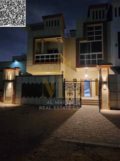 فرصه رائعه للتملك الحرجميع الجنسيات كاش فقط للبيع في عجمان فيلا تاون هاوس فاخرة بالروضة1 طابقين 5 غرف نوم ماستر مجلس و صاله غرفه خادمة مع روف ومطبخ م