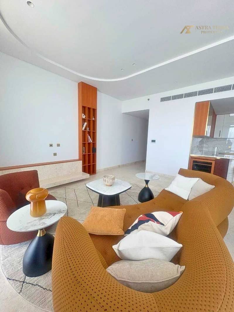 FULLY FURNISHED | SEA VIEW | LUXURY LIVING