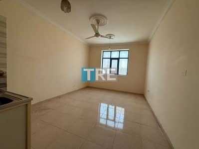 استوديو  للايجار في المويهات، عجمان - PHOTO-2025-06-30-11-48-46. jpg