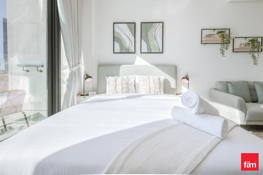 Bright Unit | High ROI | Tenanted