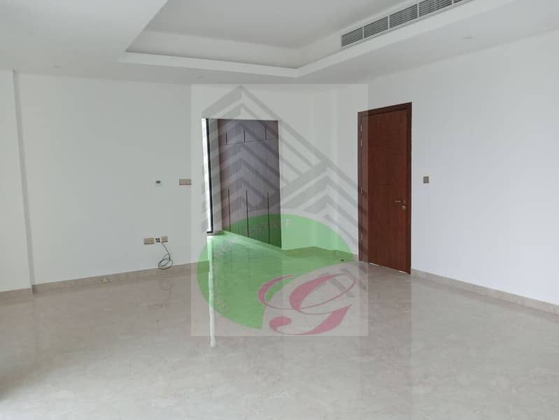 11 WhatsApp Image 2025-06-30 at 14.38. 58 (Property finder). jpeg