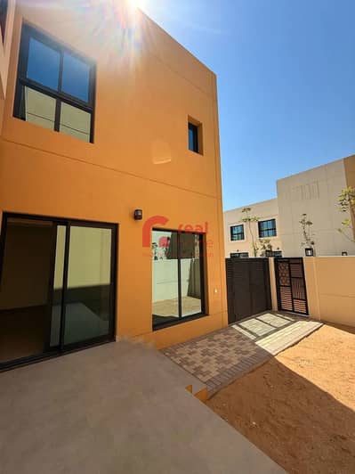4 Bedroom Townhouse for Sale in Al Rahmaniya, Sharjah - WhatsApp Image 2025-04-09 at 4.06. 28 PM. jpeg