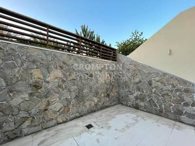 1 Bedroom Flat for Rent in Al Raha Beach, Abu Dhabi - Basement Level | Patio | Direct Beach Access
