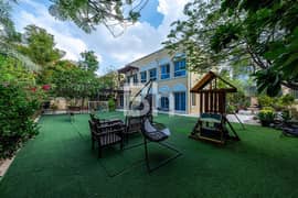 Vacant on Transfer 5 Bedroom on a Big Plot