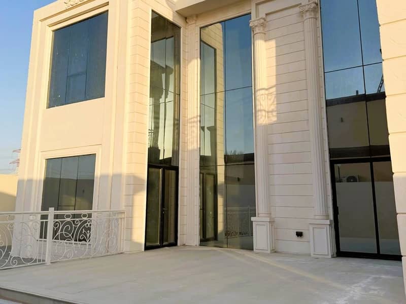 Вилла в Аль Шамха, 4 cпальни, 240000 AED - 12079834