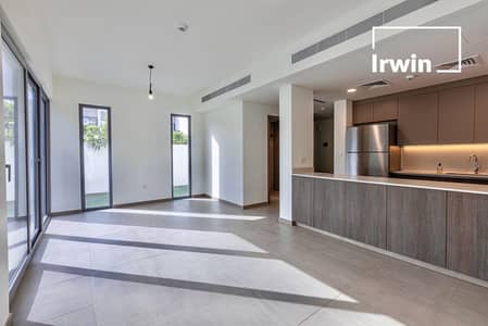 4 Bedroom Townhouse for Rent in Tilal Al Ghaf, Dubai - Unfurnished |Back to Back | Well Maintained