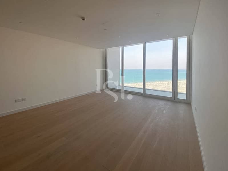 3 mamsha-t9-saadiyat-island-abu-dhabi-living-area (2). jpg