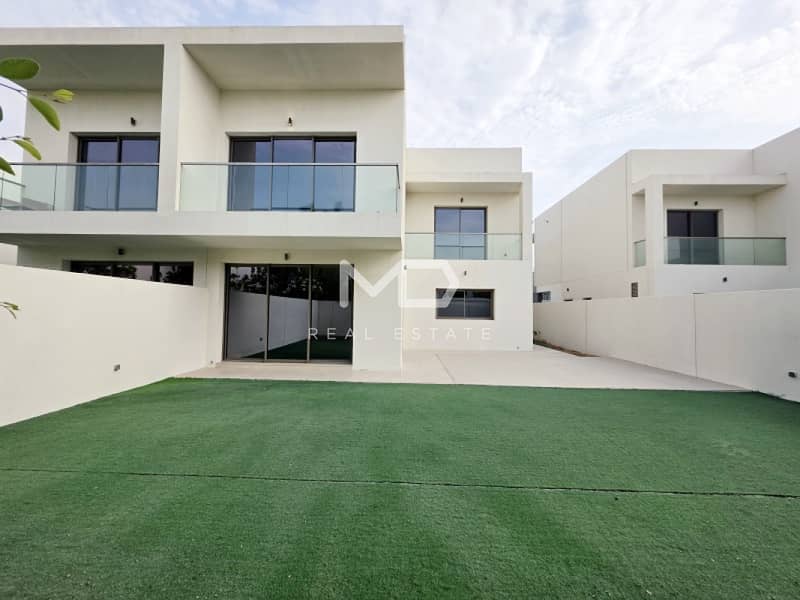 Move In Today | Type Y | Large Backyard