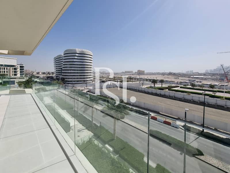 8 mamsha-saadiyat-island-abu-dhabi-ba;cony (1). jpg