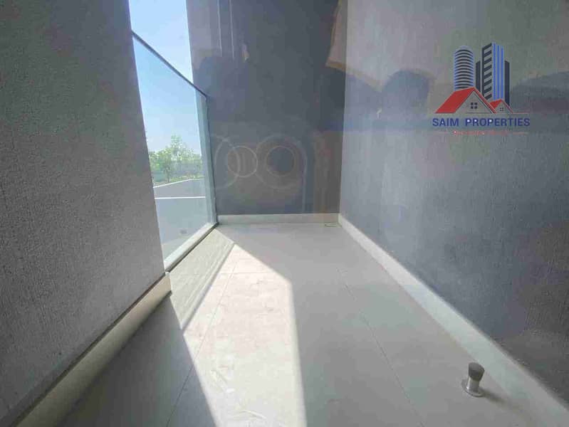 19 1000204044. jpg