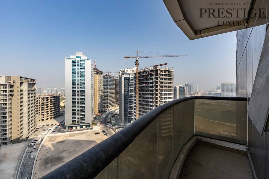 15 PRES6054-HDR. jpg