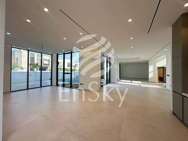 4BR+MajlisVacant/Ready to Move/Spacious/Luxurious