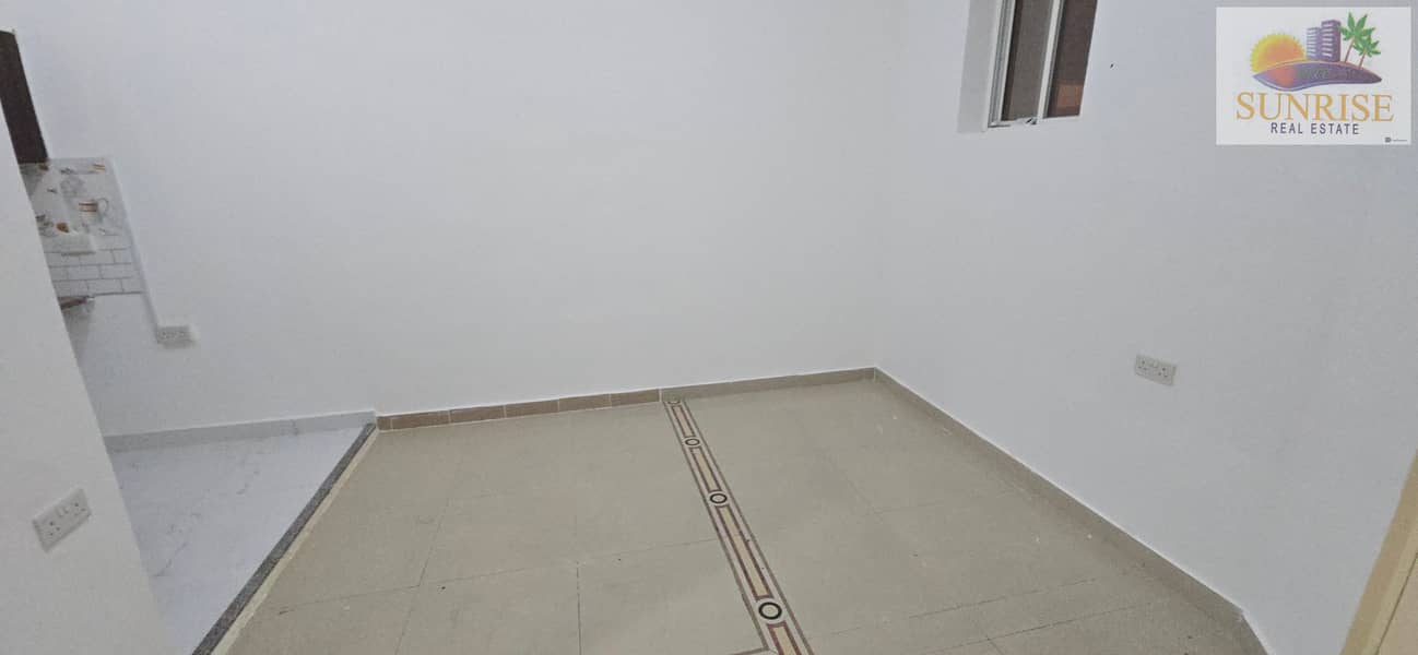 4 1000543839. jpg