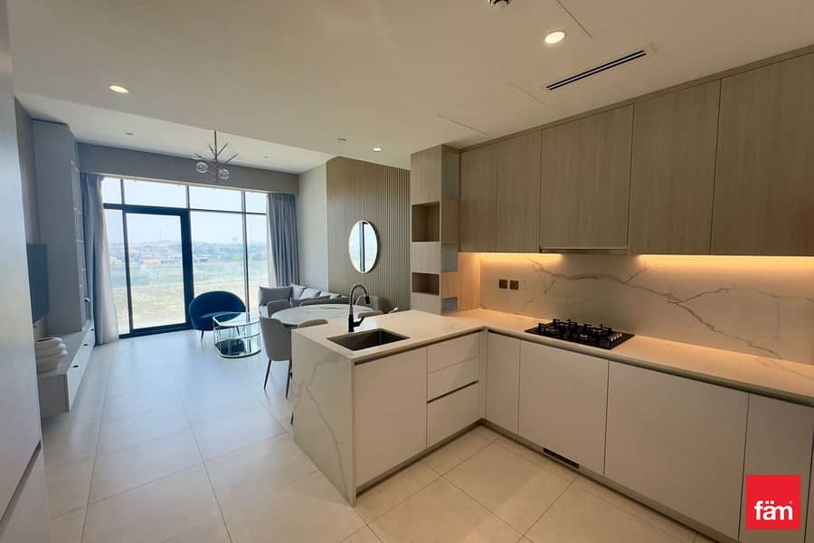 Deluxe | Furnished | Close To Metro Deluxe | Furnished | Close To Metro