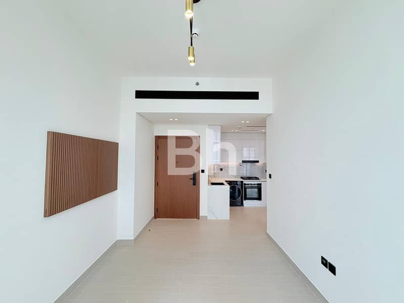 High floor | Open views | Vacant | Brand new