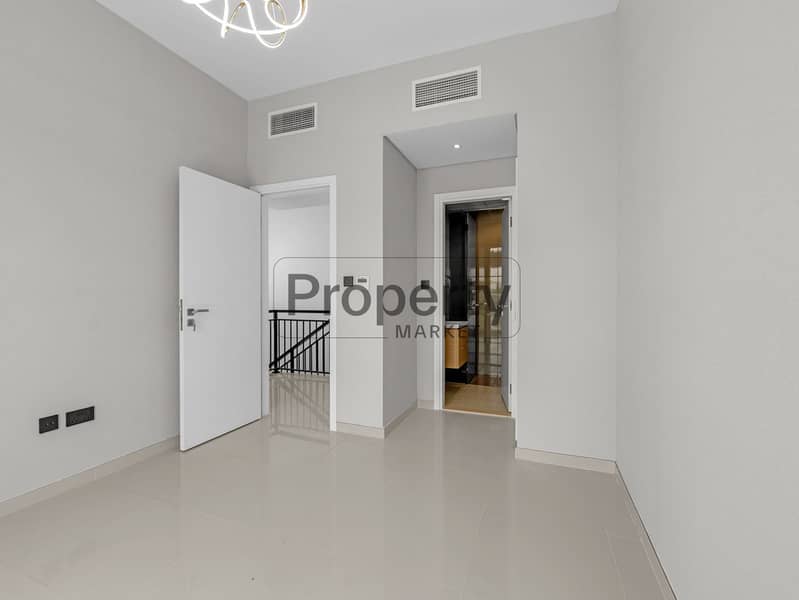 14 _7ST7944. jpg