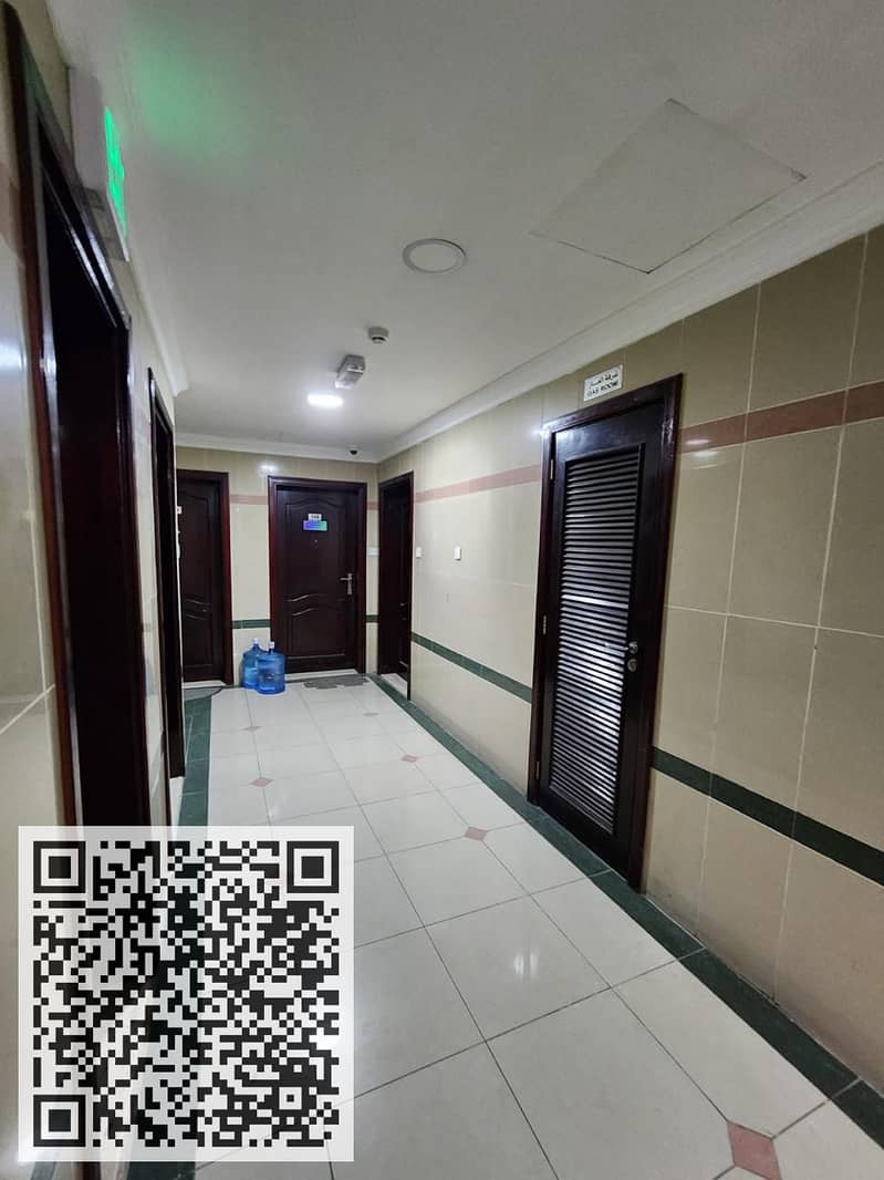 4 7cc39949-f44d-4557-85af-a426a1c43932. jpg